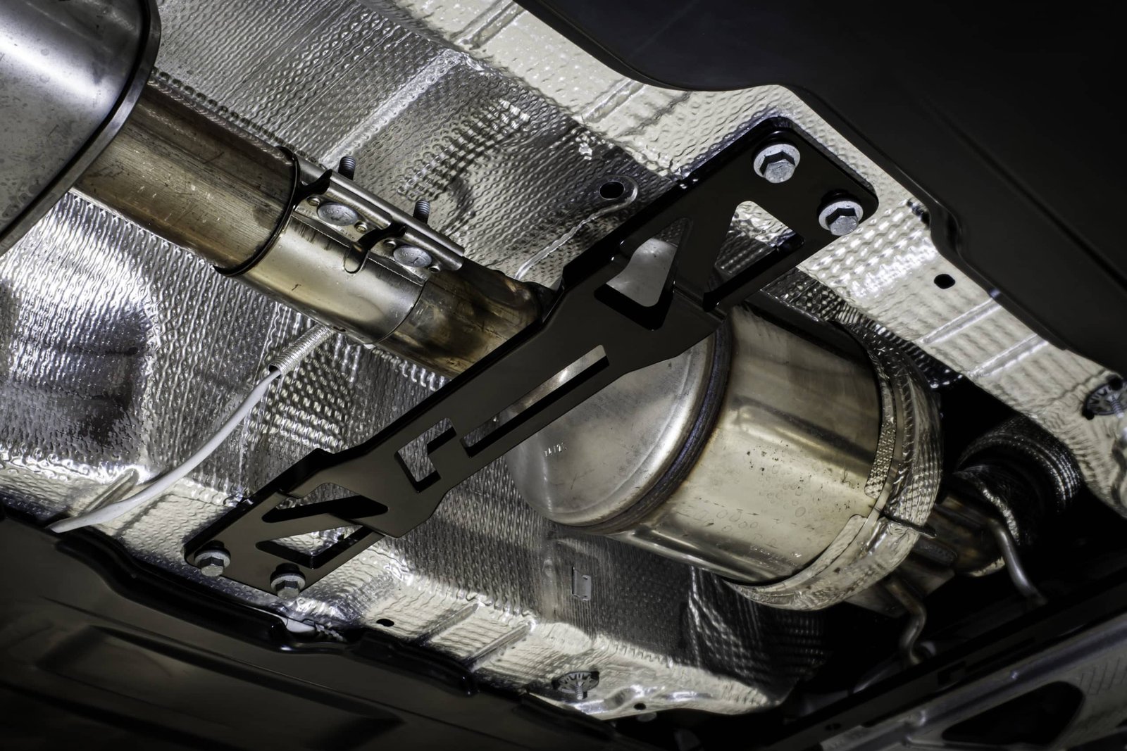 Racingline MQB Billet Underbody Tunnel Braces
